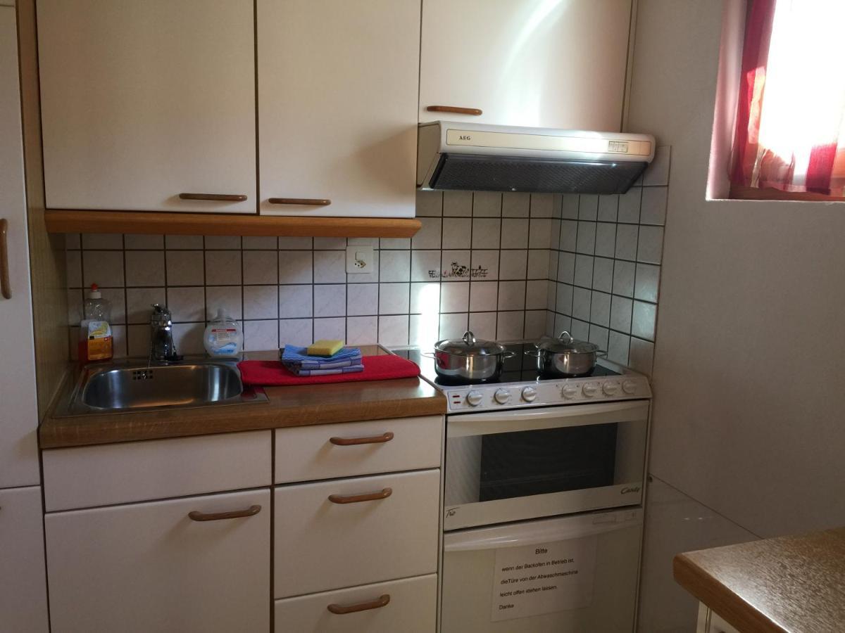 Appartamento Chasa Bazzi Scuol Esterno foto