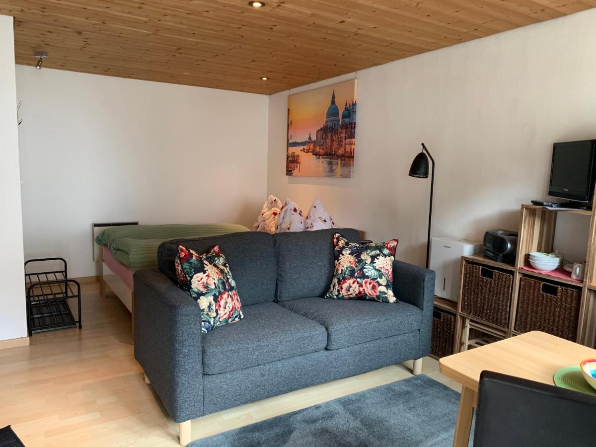 Appartamento Chasa Bazzi Scuol Esterno foto
