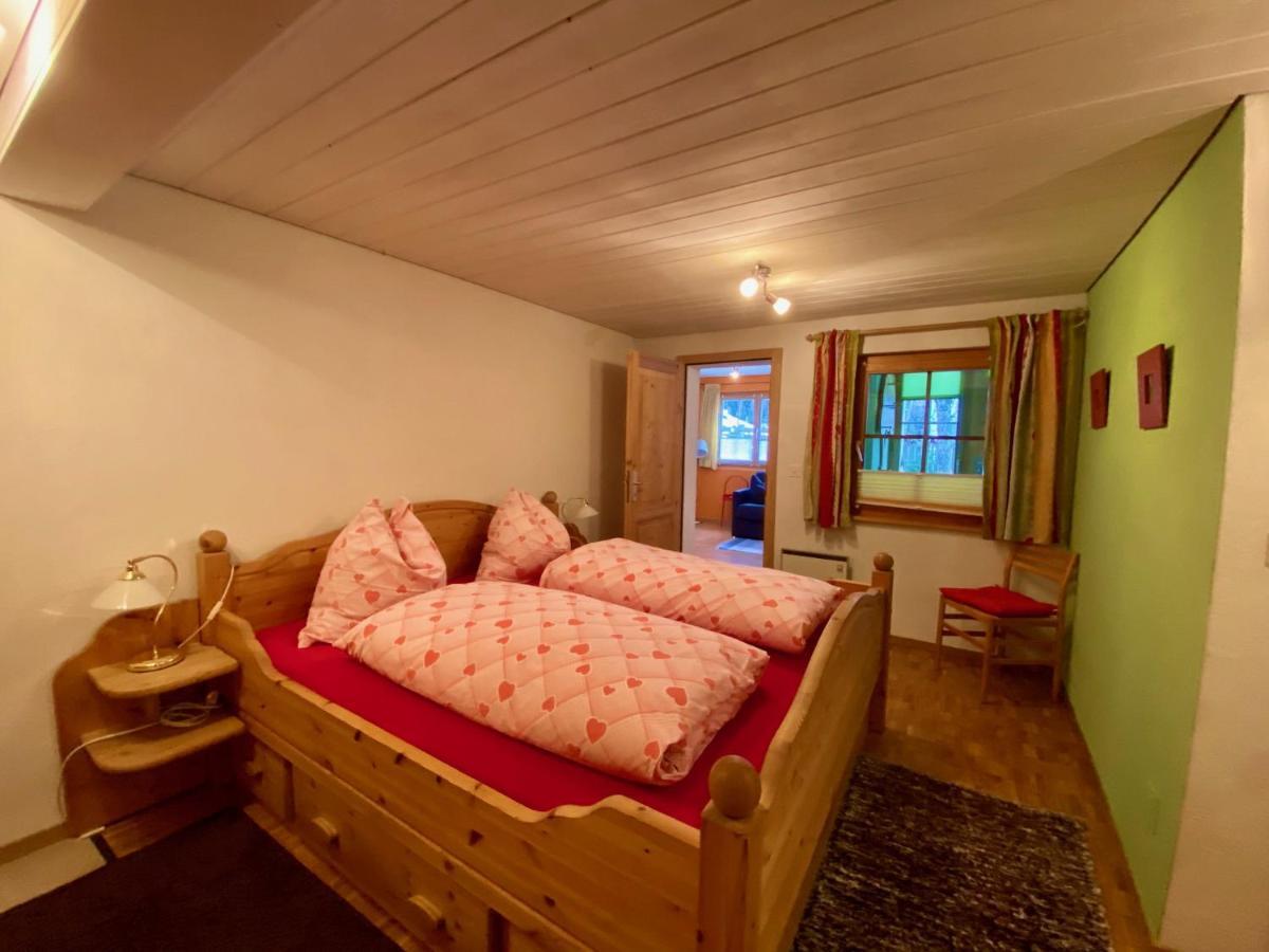 Appartamento Chasa Bazzi Scuol Esterno foto
